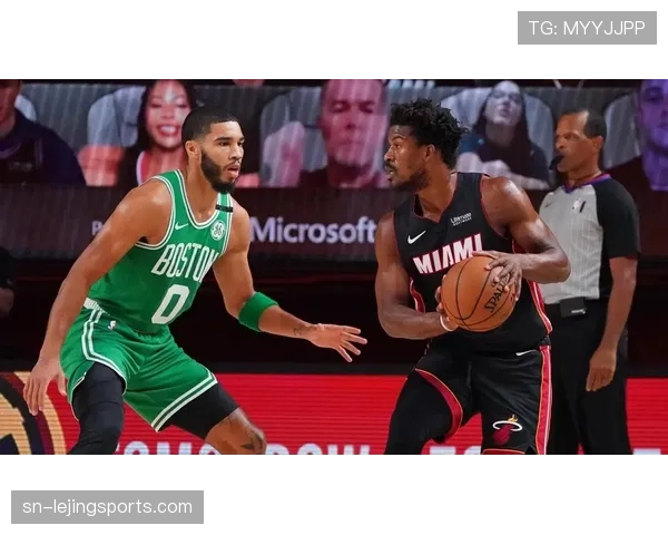 巴特勒关键战高效输出，对比塔图姆无球效率拉开差距