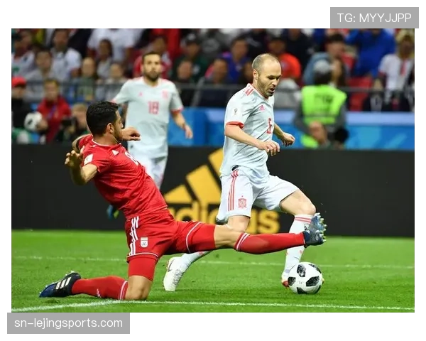 伊涅斯塔与哈维在传控体系下出现组织重心偏移